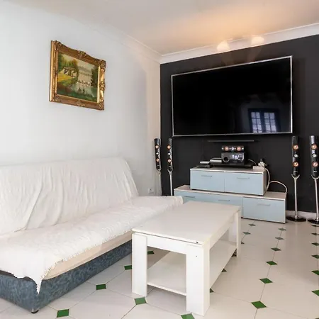 Villa Nevada *